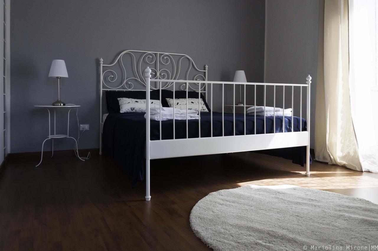 カターニア I Balconi Sul Castello Bed & Breakfast エクステリア 写真